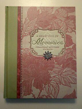 A Heart Full of Memories Grandma’s Keepsake Journal Hardcover SKU024